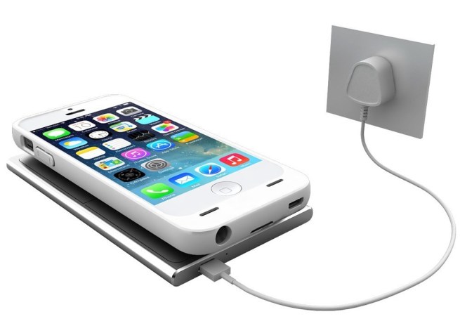 uNu Aero 2,000mAh iPhone 5:5s battery case with wireless charging pad-sale-01