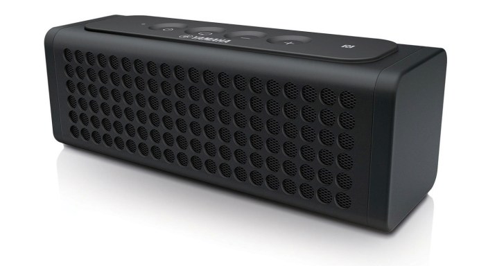 Yamaha NX-P100 Portable-Bluetooth Speaker-black or white-01