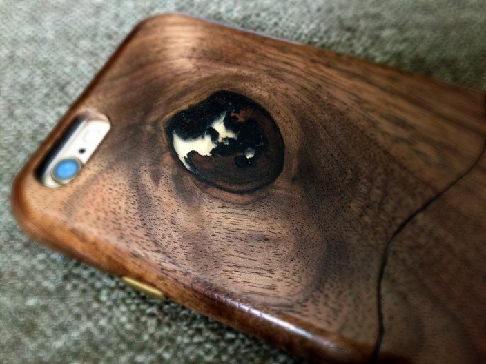 carved-live-edge-iphone-case