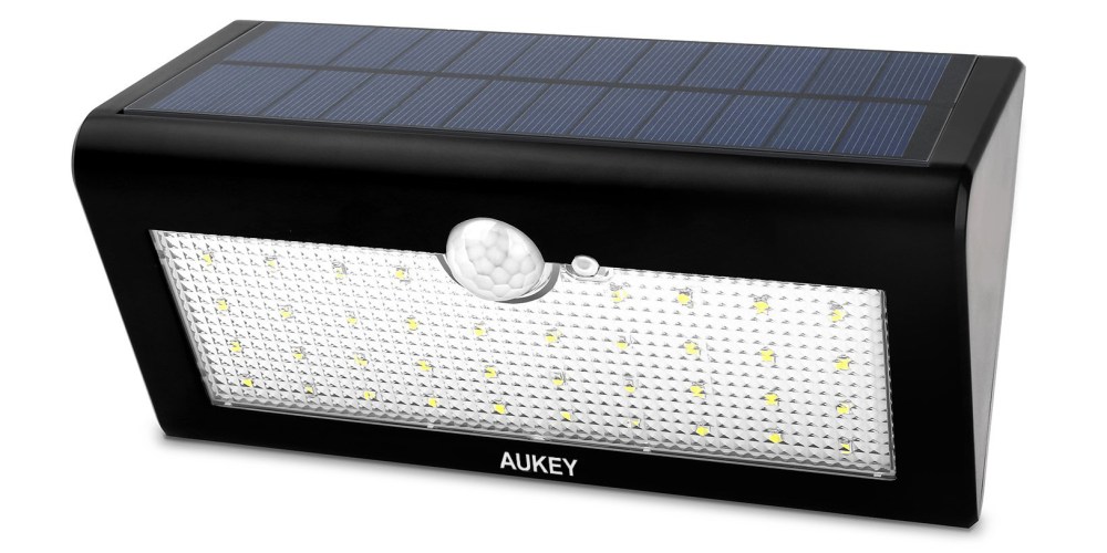 aukey-solar-light