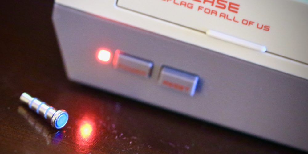 Raspberry Pi 3 NESPi RetroFlag case and Pressy Power Button
