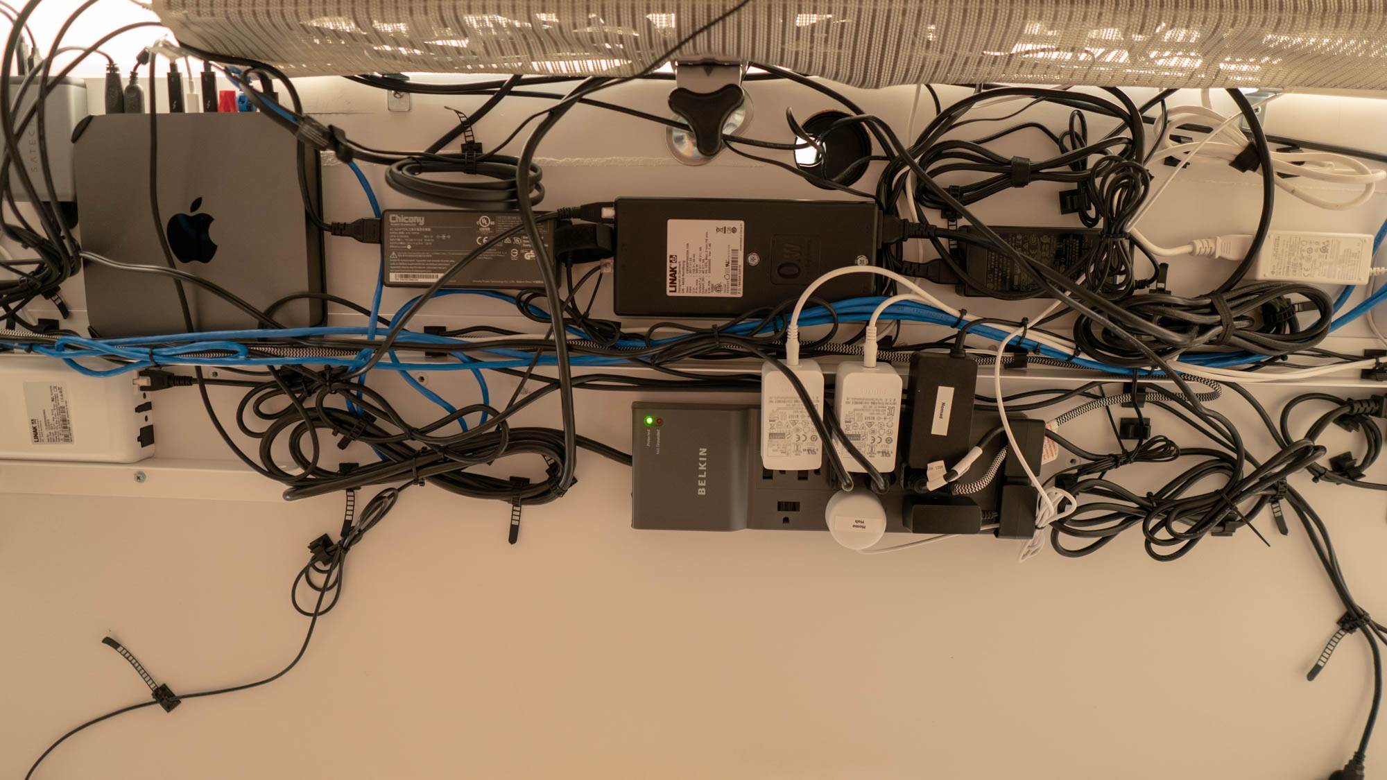 Cable managed desk