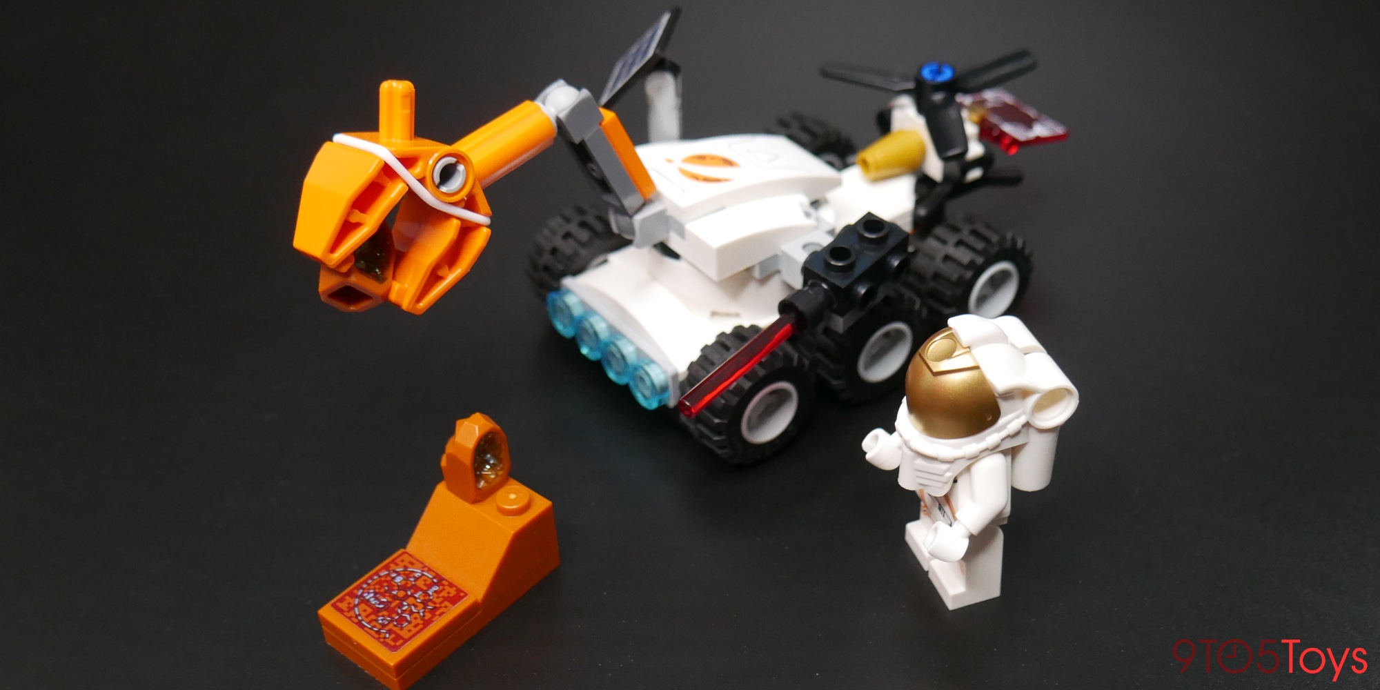 LEGO Mars Research Shuttle