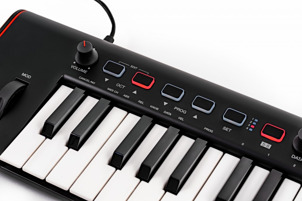iRig Keys 2 review-MIDI controls