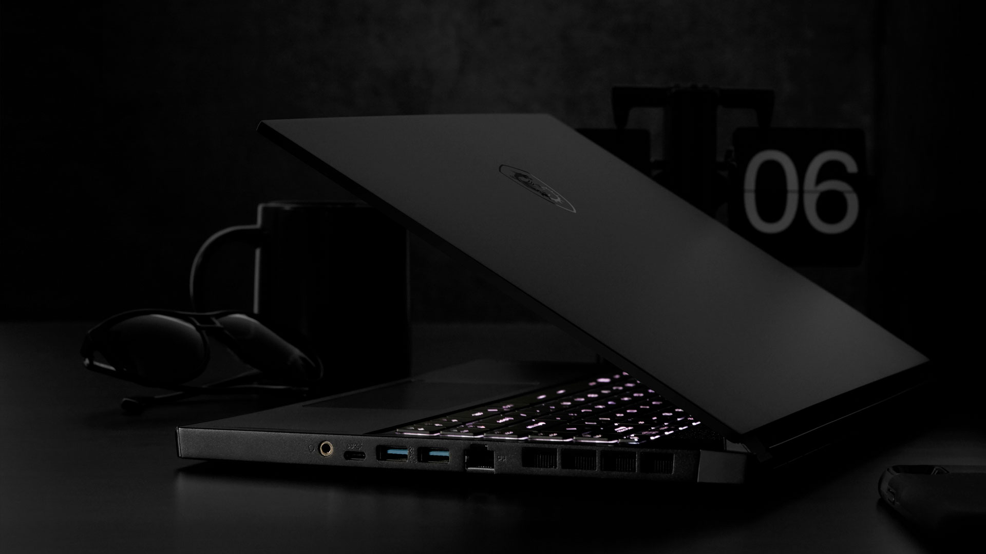 msi gs66 stealth laptop