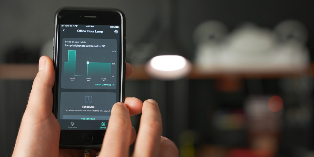 Smart dimming controls for the Wyze floor lamp