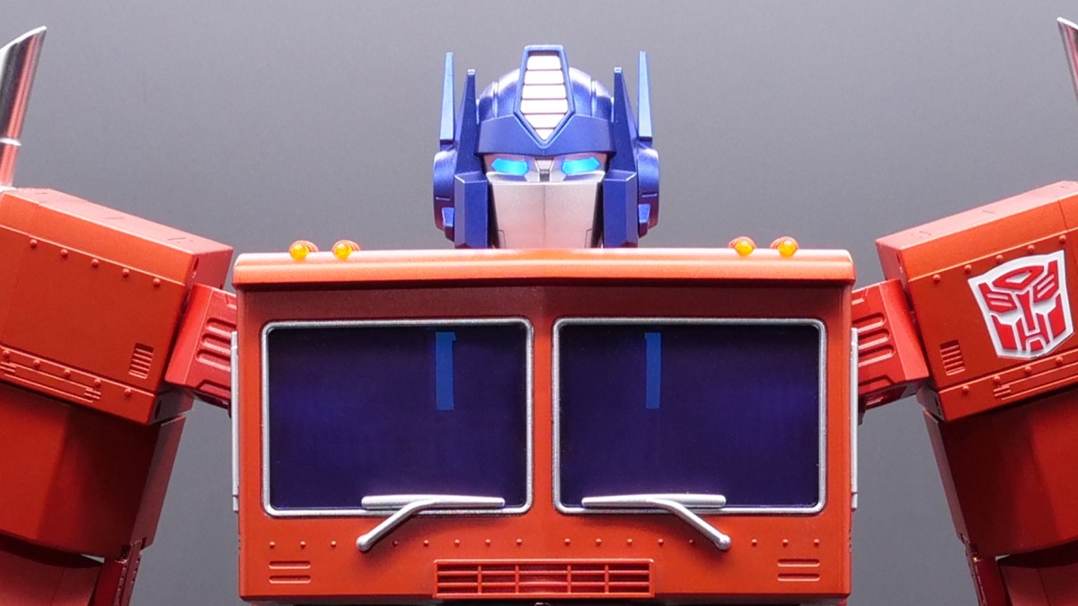 new Transformers collectible robot