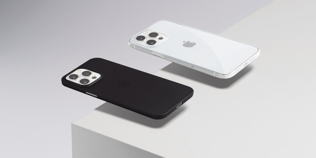 Totallee minimalist iPhone 13 case
