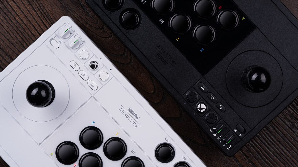 8Bitdo Xbox Arcade Stick controller