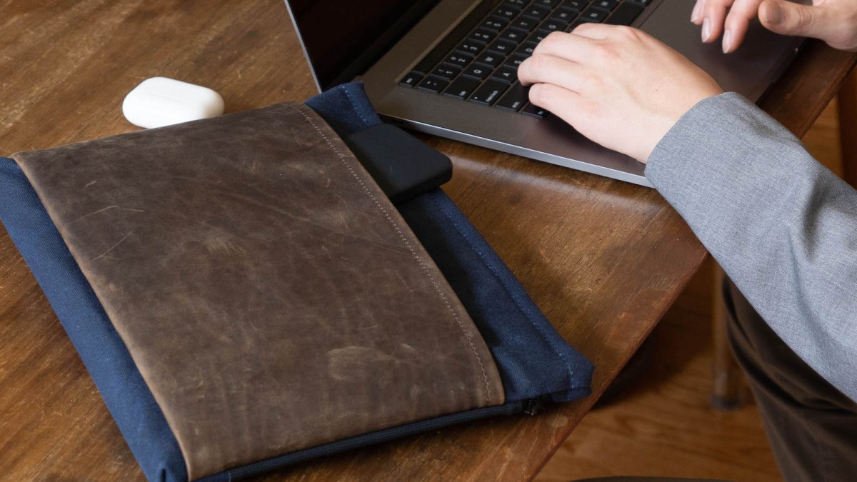 15-inch MacBook Air sleeve